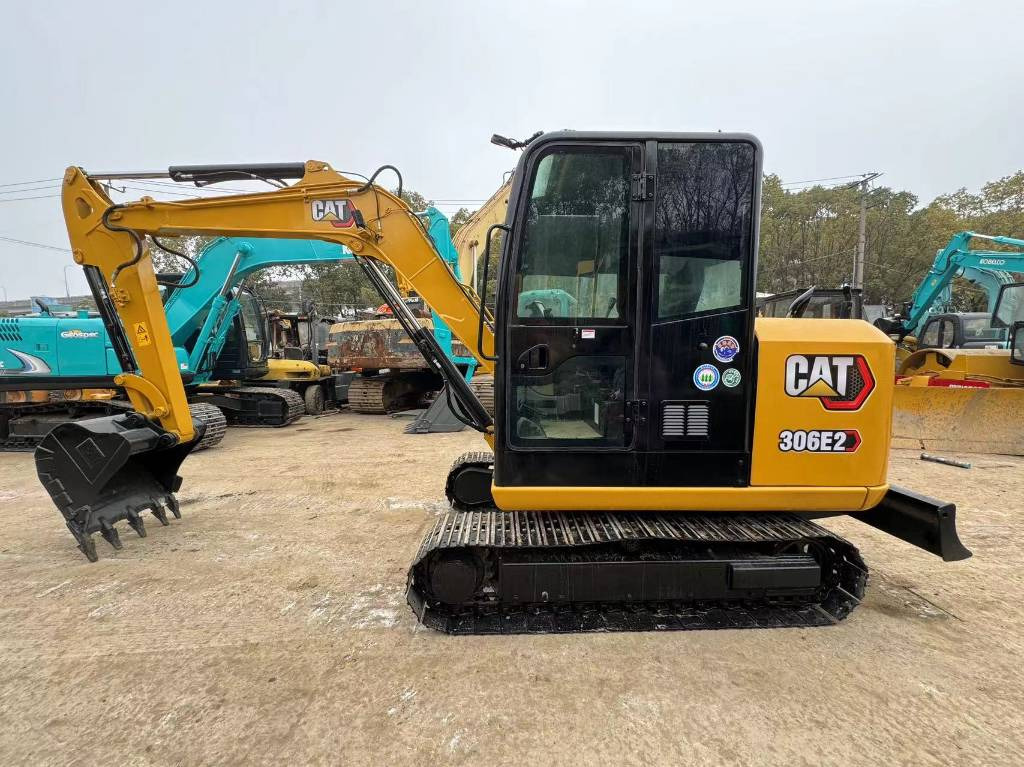 CAT 306E - Mini pelle: photos 1 CAT 306E - Mini pelle: photos 1
