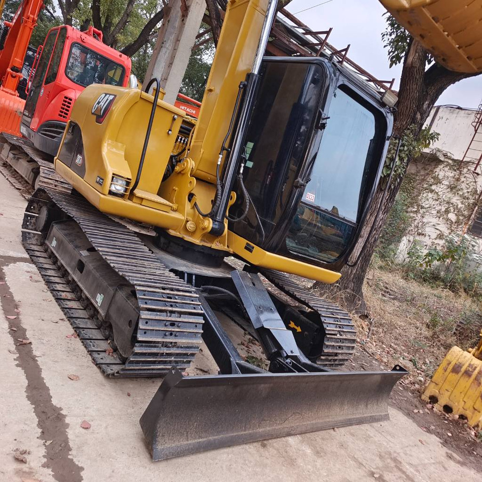 CAT 307 D - Mini pelle: photos 3 CAT 307 D - Mini pelle: photos 3