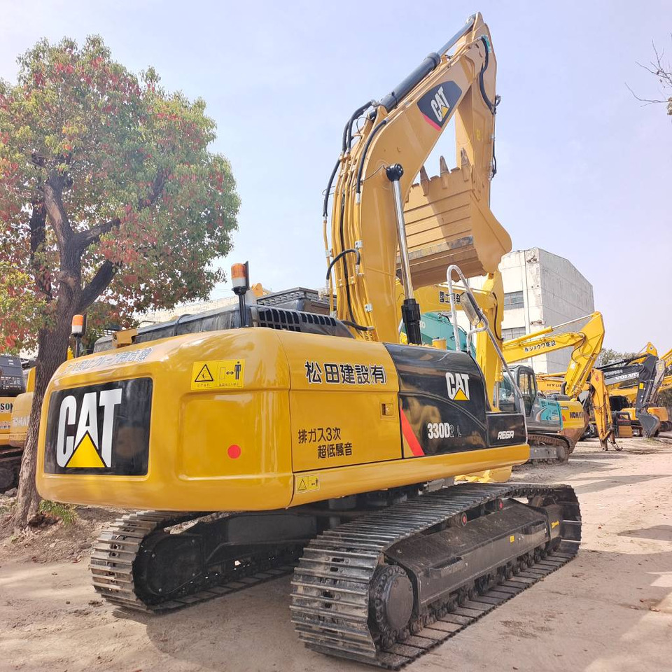 CAT 324 D L - Pelle sur chenille: photos 4 CAT 324 D L - Pelle sur chenille: photos 4