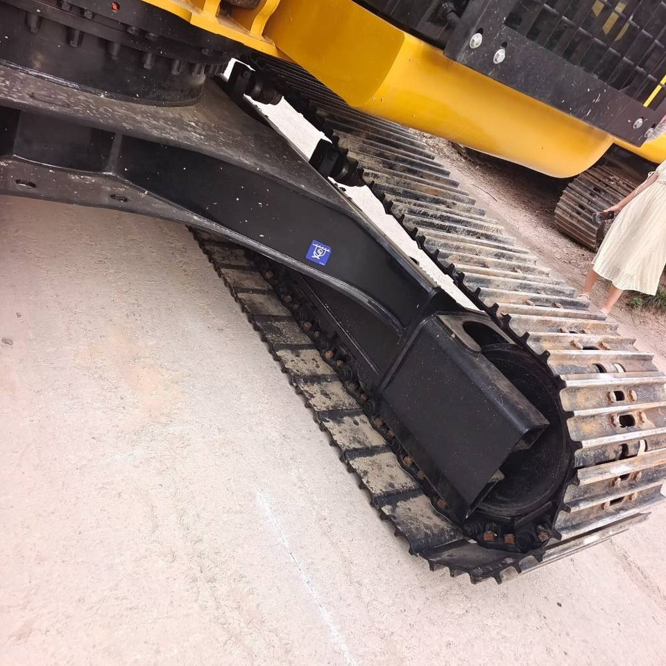 CAT 324D2L - Pelle sur chenille: photos 5 CAT 324D2L - Pelle sur chenille: photos 5