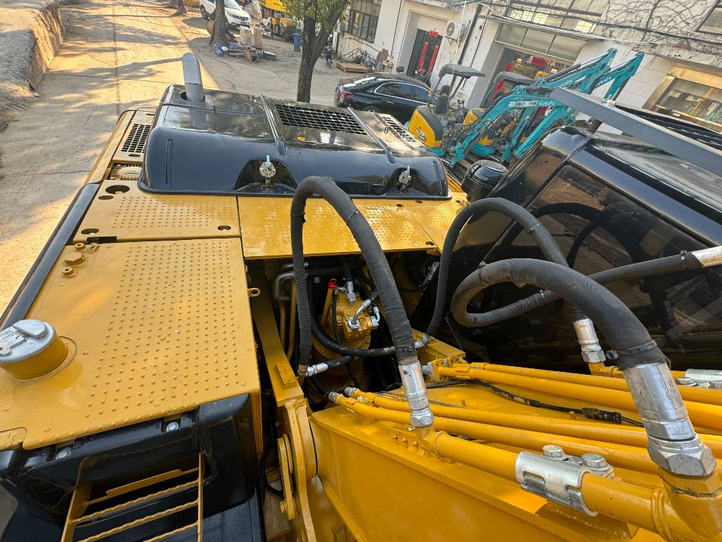 Pelle sur chenille CAT 330 D L: photos 23