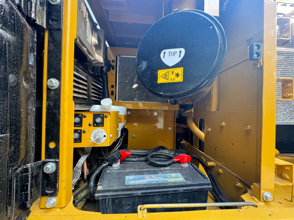 Pelle sur chenille CAT 330 D L: photos 17