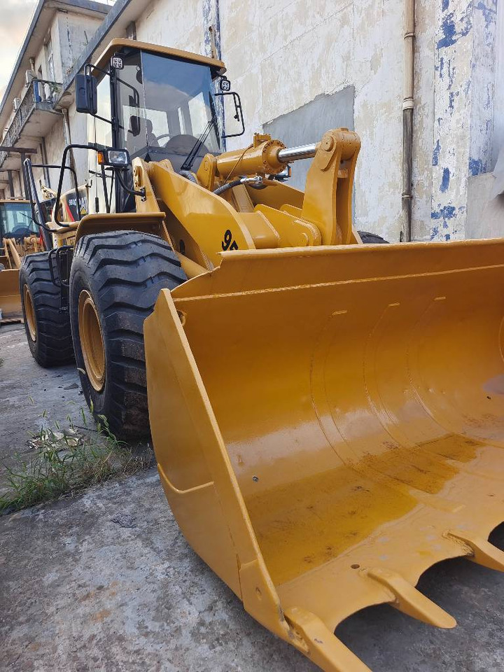 CAT 950 G - Chargeuse sur pneus: photos 3 CAT 950 G - Chargeuse sur pneus: photos 3