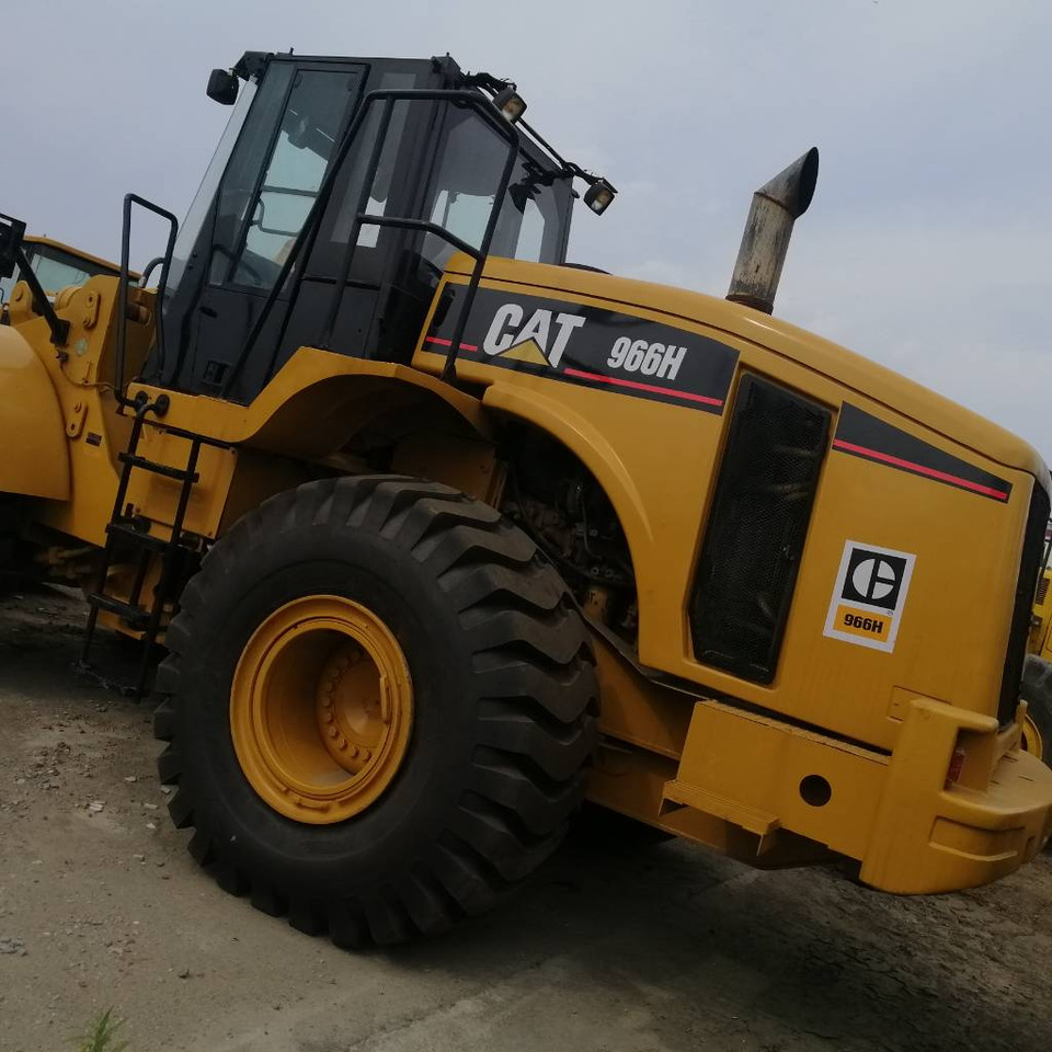 CAT 966 H - Chargeuse sur pneus: photos 1 CAT 966 H - Chargeuse sur pneus: photos 1