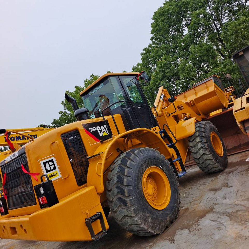 CAT 966 H - Chargeuse sur pneus: photos 5 CAT 966 H - Chargeuse sur pneus: photos 5