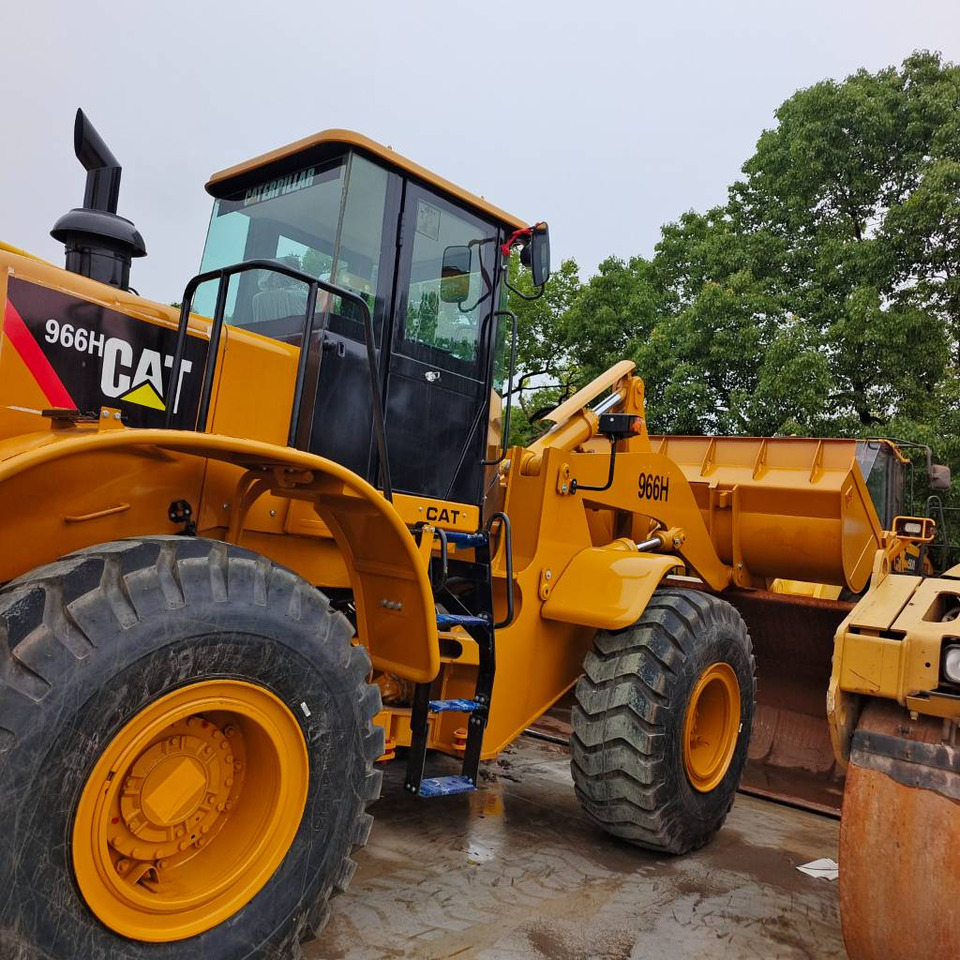 CAT 966 H - Chargeuse sur pneus: photos 4 CAT 966 H - Chargeuse sur pneus: photos 4
