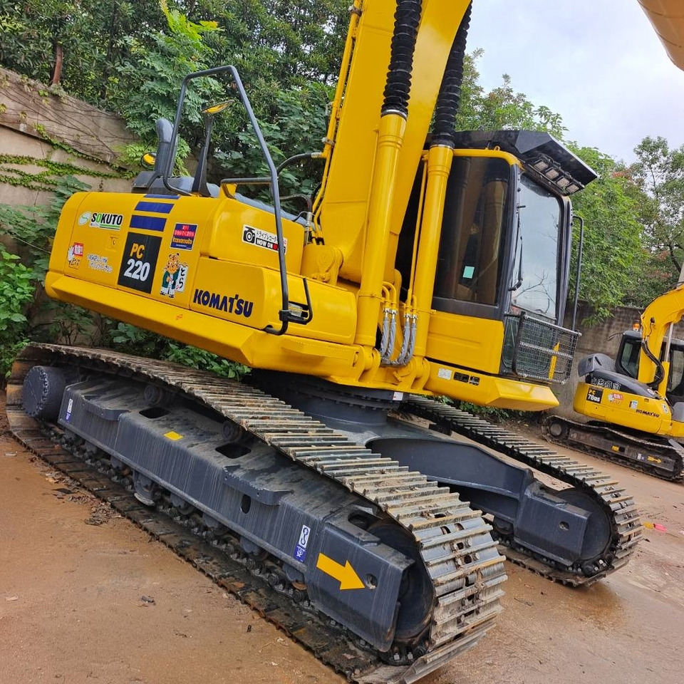 Pelle sur chenille Komatsu PC 220-8: photos 25