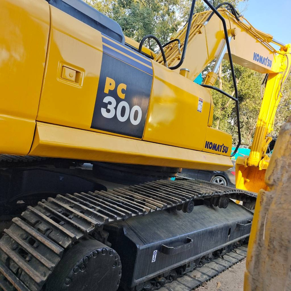 Komatsu PC 300 - Pelle sur chenille: photos 1 Komatsu PC 300 - Pelle sur chenille: photos 1