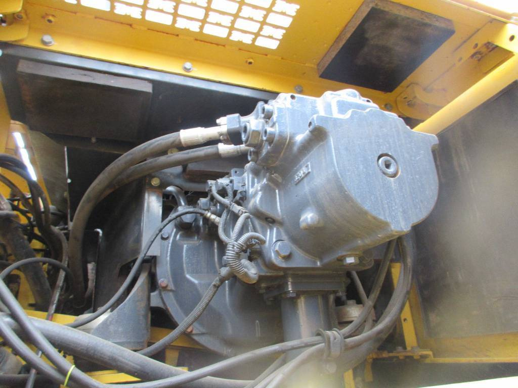 Pelle sur chenille Komatsu PC 450: photos 13