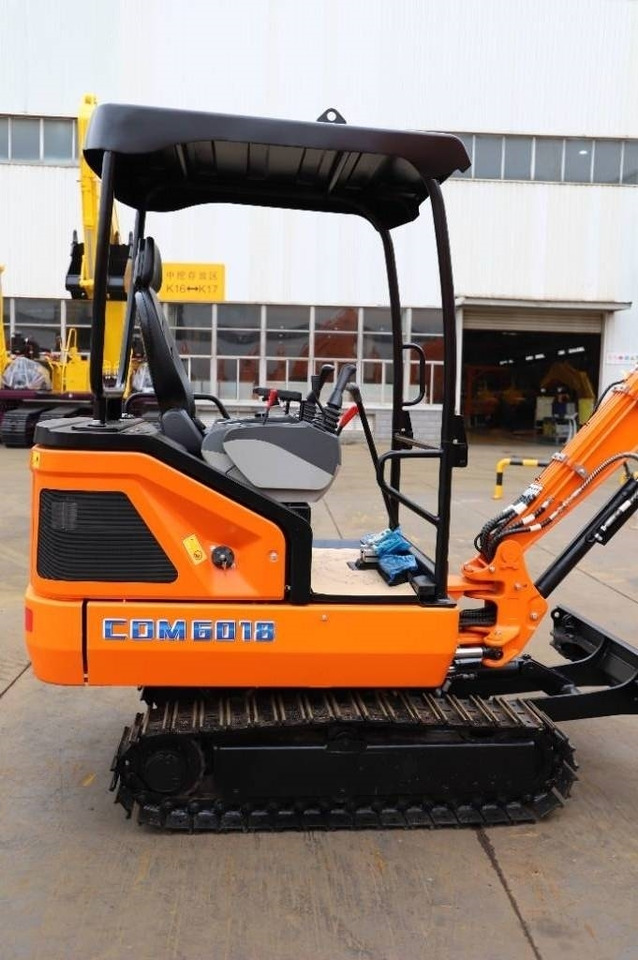 Lonking LG 6018 - Pelle sur chenille: photos 3 Lonking LG 6018 - Pelle sur chenille: photos 3