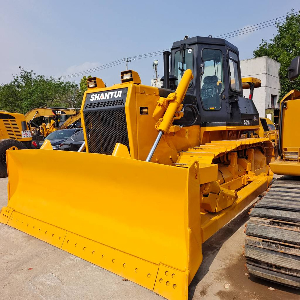 Shantui SD 16 - Bulldozer: photos 1 Shantui SD 16 - Bulldozer: photos 1