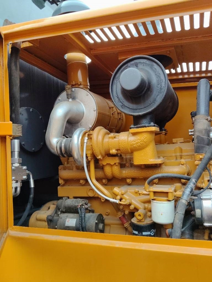 XCMG GR 2153 - Niveleuse: photos 5 XCMG GR 2153 - Niveleuse: photos 5