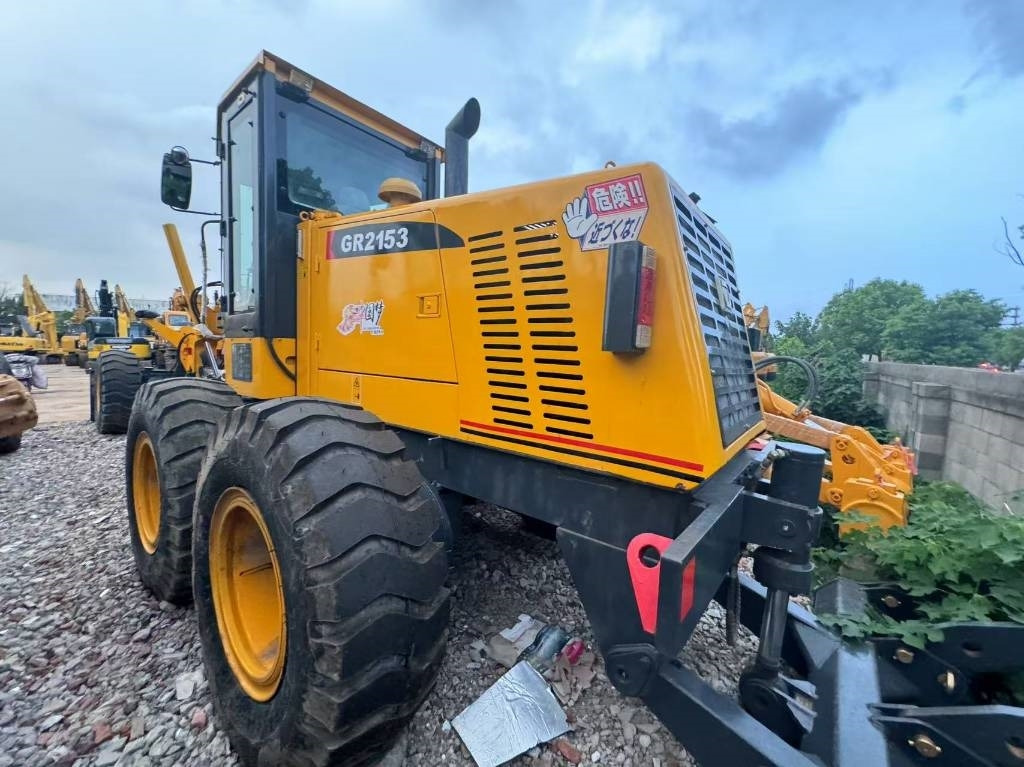 XCMG GR2153 - Niveleuse: photos 3 XCMG GR2153 - Niveleuse: photos 3