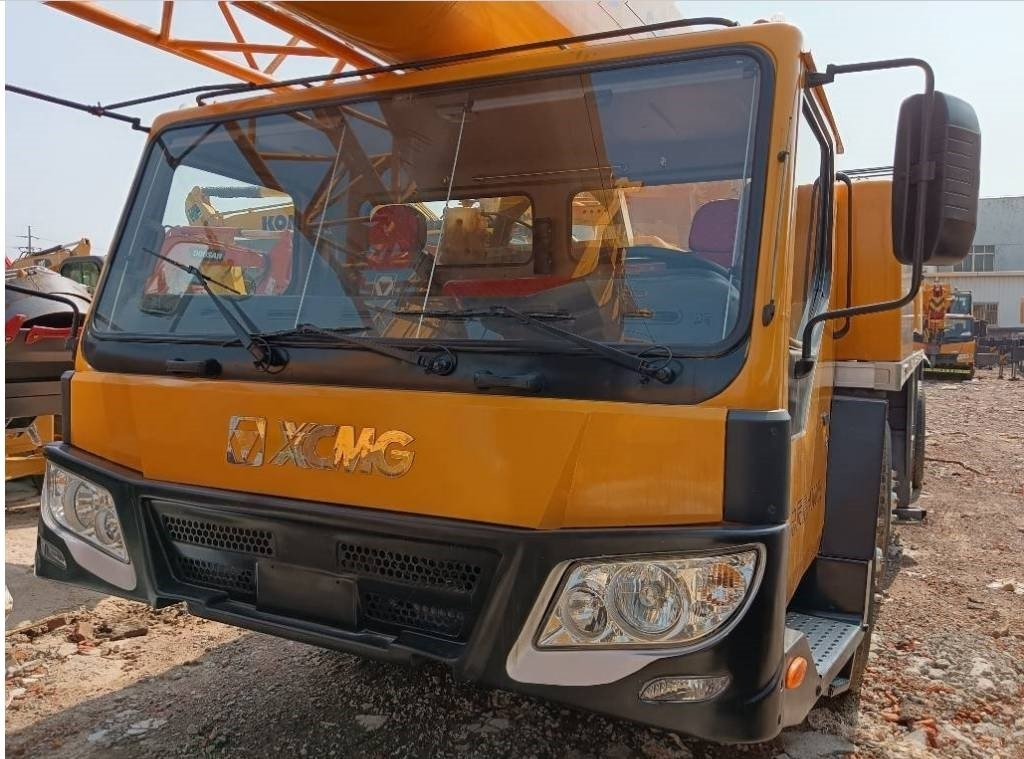 XCMG QY 70 K - Grue tout-terrain: photos 5 XCMG QY 70 K - Grue tout-terrain: photos 5