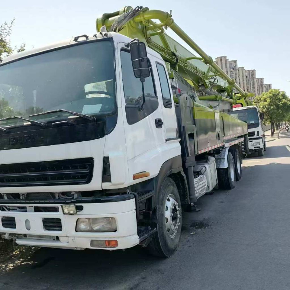 Zoomlion ZLJ5336THBSE - Camion pompe: photos 4 Zoomlion ZLJ5336THBSE - Camion pompe: photos 4