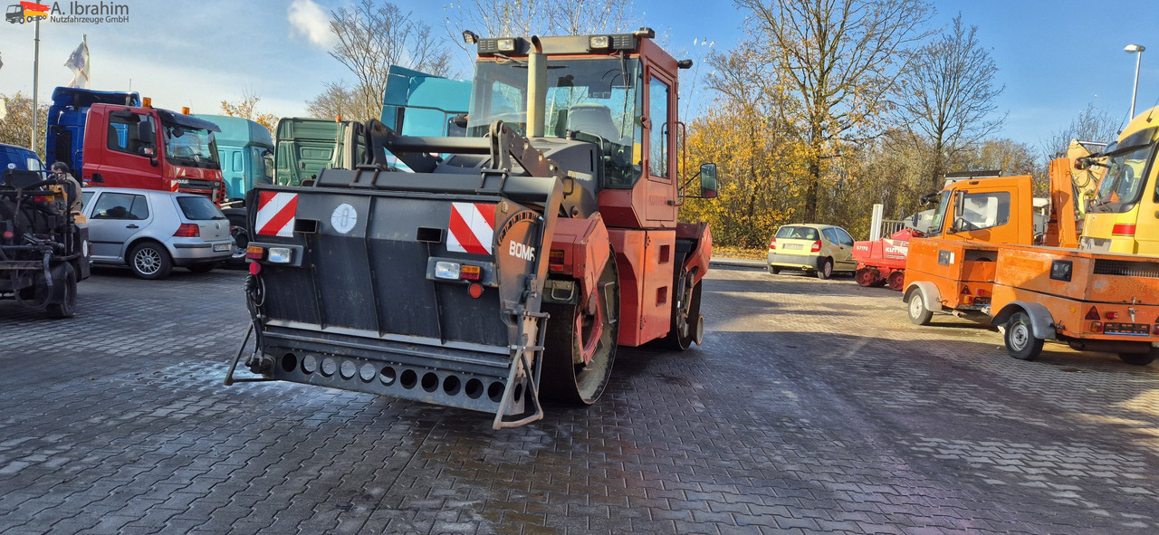 Bomag BW 174 AD2 | 12 t | Splitstreuer | Vibrator | Voll funktionsfähig - Compacteur: photos 1 Bomag BW 174 AD2 | 12 t | Splitstreuer | Vibrator | Voll funktionsfähig - Compacteur: photos 1