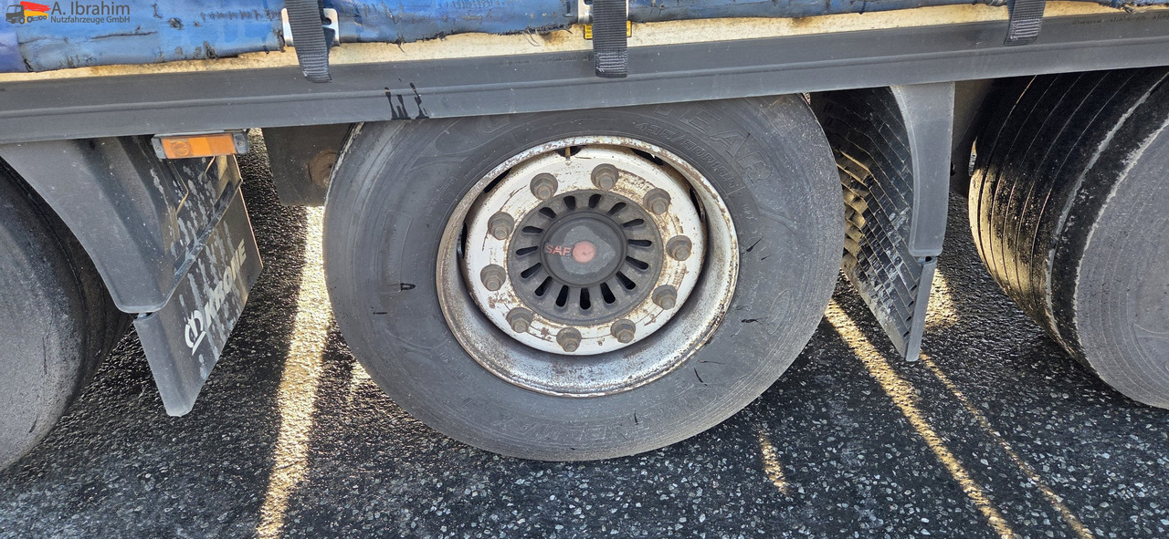 Krone SD Megatrailer Hubdach Liftachse | SAF Achsen - Semi-remorque rideaux coulissants: photos 4 Krone SD Megatrailer Hubdach Liftachse | SAF Achsen - Semi-remorque rideaux coulissants: photos 4