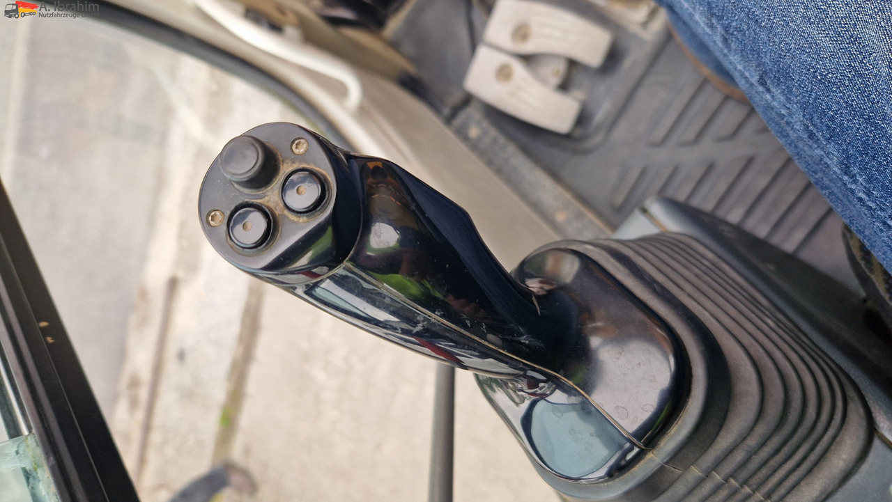 Liebherr A316 Schnellwechsler, Hammerverrohrung, Verstellausleger Deutz Motor - Mini pelle: photos 3 Liebherr A316 Schnellwechsler, Hammerverrohrung, Verstellausleger Deutz Motor - Mini pelle: photos 3