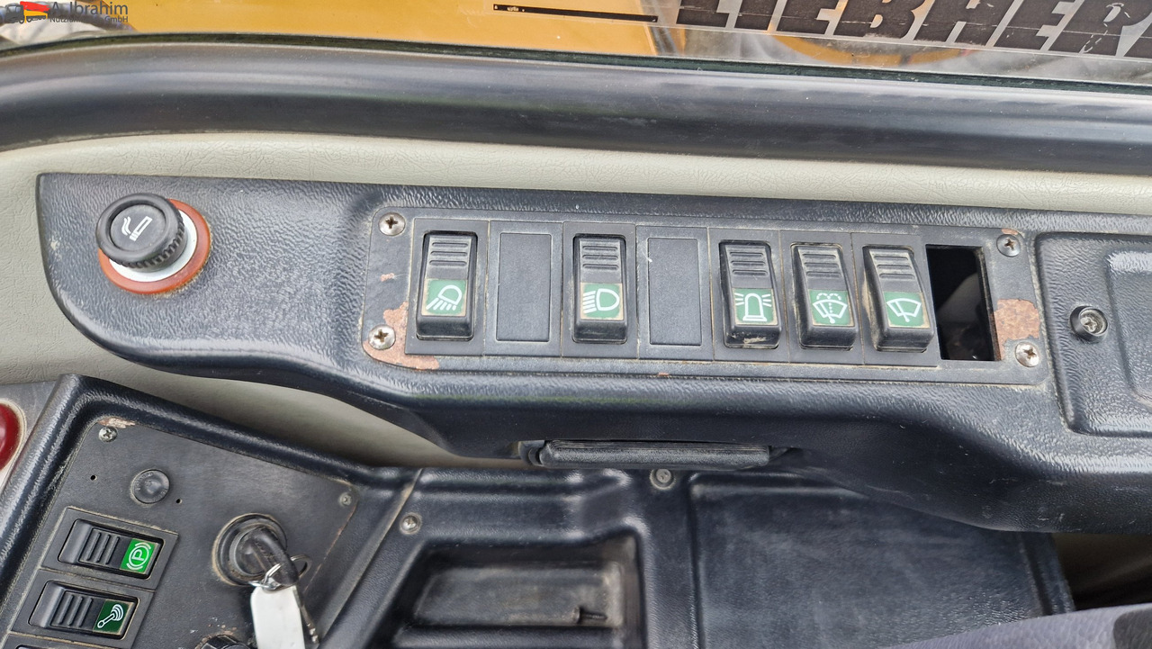 Liebherr A316 Schnellwechsler, Hammerverrohrung, Verstellausleger Deutz Motor - Mini pelle: photos 2 Liebherr A316 Schnellwechsler, Hammerverrohrung, Verstellausleger Deutz Motor - Mini pelle: photos 2