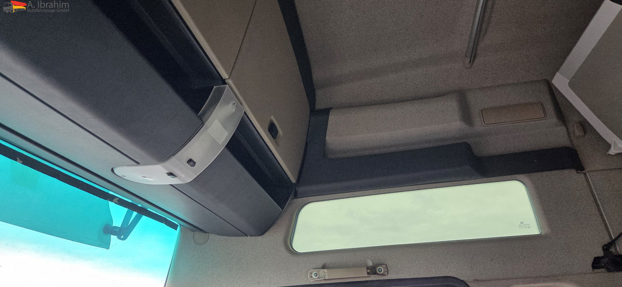 MAN TGX 26.460 6x2, Liftachse Retarder | Klima | 2 x Vorhanden - Camion porte-conteneur/ Caisse mobile: photos 3 MAN TGX 26.460 6x2, Liftachse Retarder | Klima | 2 x Vorhanden - Camion porte-conteneur/ Caisse mobile: photos 3