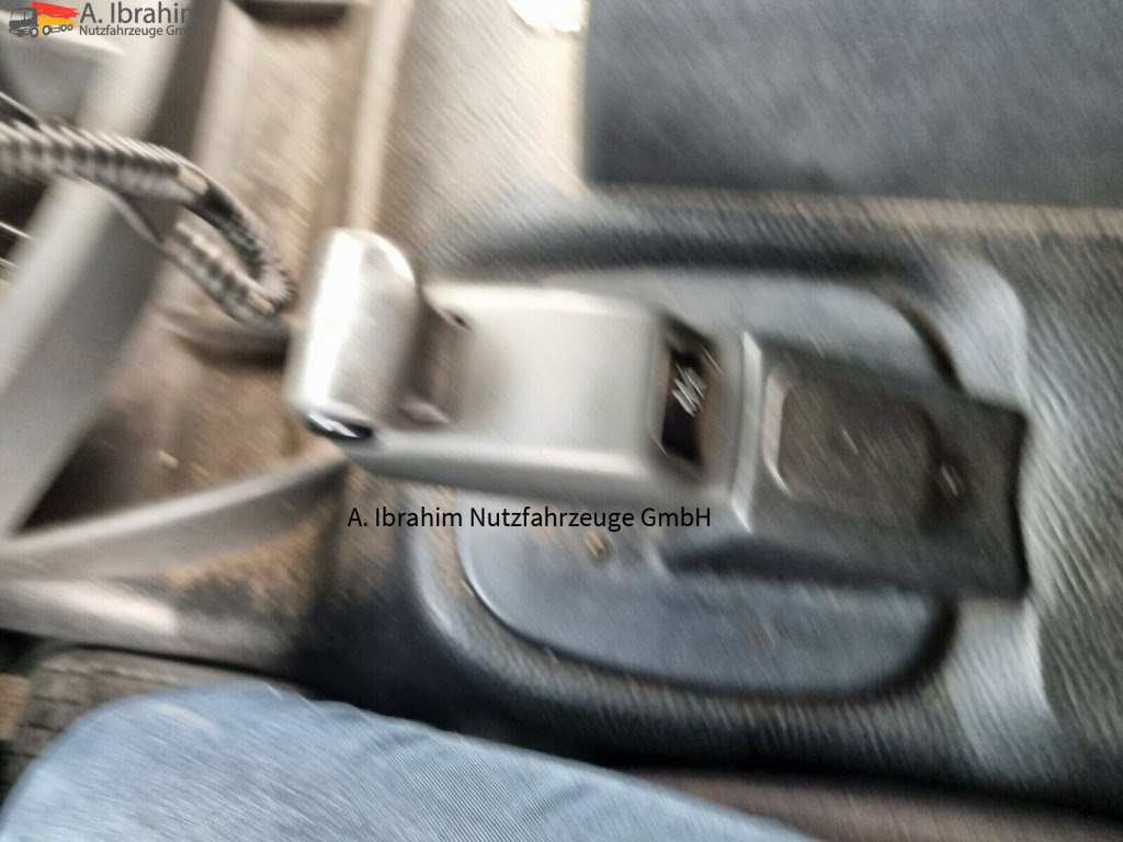 Mercedes-Benz 1824  DB 1824 Kipphydraulik, Kran MKG - Camion benne, Camion grue: photos 3 Mercedes-Benz 1824  DB 1824 Kipphydraulik, Kran MKG - Camion benne, Camion grue: photos 3