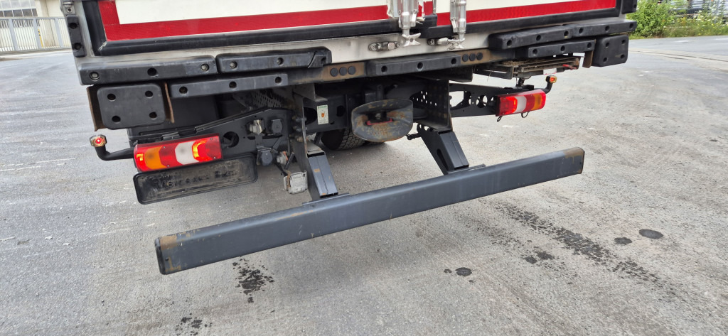 Mercedes-Benz 1830L Thermoking UT1200 - Camion frigorifique: photos 5 Mercedes-Benz 1830L Thermoking UT1200 - Camion frigorifique: photos 5