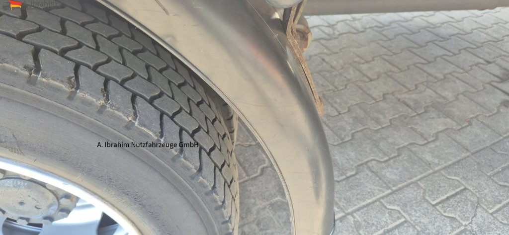 Renault Midlum 180 DCI Werkstattkoffer mit Treppe - Fourgon: photos 4 Renault Midlum 180 DCI Werkstattkoffer mit Treppe - Fourgon: photos 4