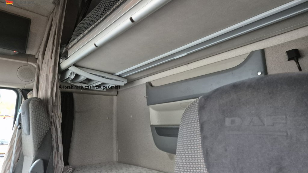 Daf XF460 FT Spoiler, Kipphydr., Retarder, Standklima deutsches Fahrzeug 1. Hand - Tracteur routier: photos 3 Daf XF460 FT Spoiler, Kipphydr., Retarder, Standklima deutsches Fahrzeug 1. Hand - Tracteur routier: photos 3