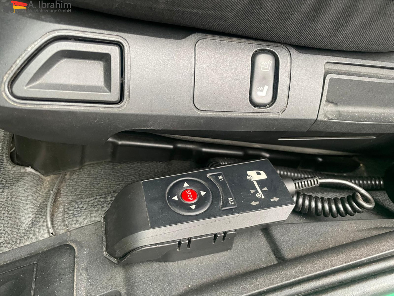 Mercedes-Benz 1836 Spoiler, Vollservice, Topzustand | Navigationsystem | Originalkilometer - Tracteur routier: photos 3 Mercedes-Benz 1836 Spoiler, Vollservice, Topzustand | Navigationsystem | Originalkilometer - Tracteur routier: photos 3