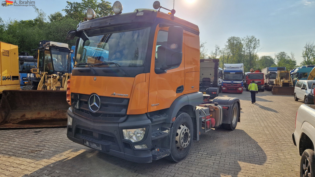 Mercedes-Benz 1840 Actros, 3x vorhanden, identisch - Tracteur routier: photos 1 Mercedes-Benz 1840 Actros, 3x vorhanden, identisch - Tracteur routier: photos 1