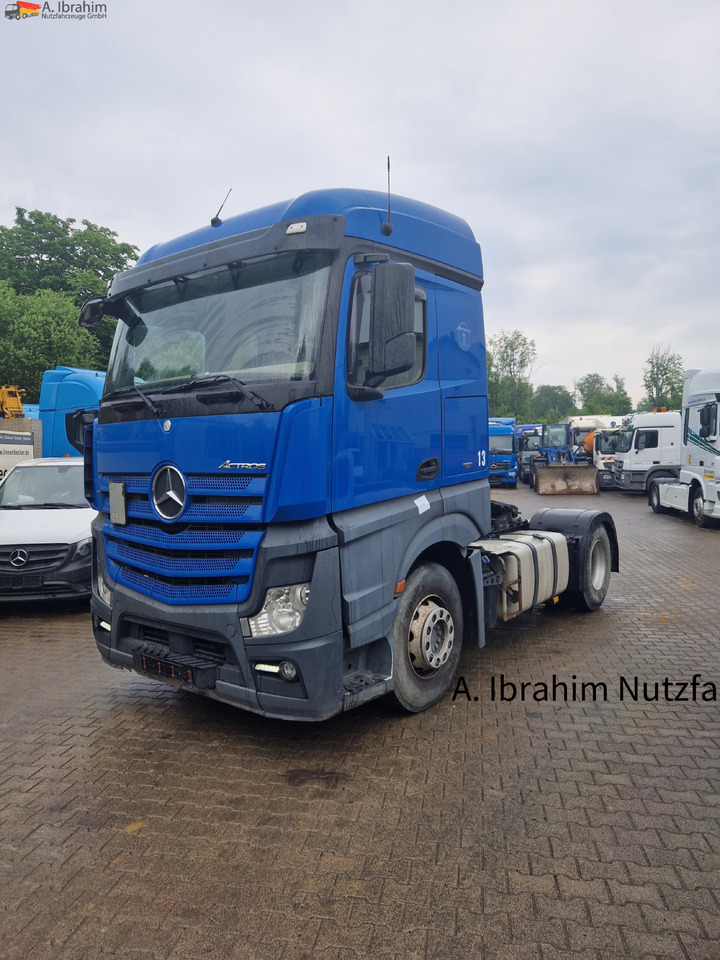 Mercedes-Benz 1845 Retarder Klima, Kühlschrank deutsches Fahrzeug - Tracteur routier: photos 1 Mercedes-Benz 1845 Retarder Klima, Kühlschrank deutsches Fahrzeug - Tracteur routier: photos 1