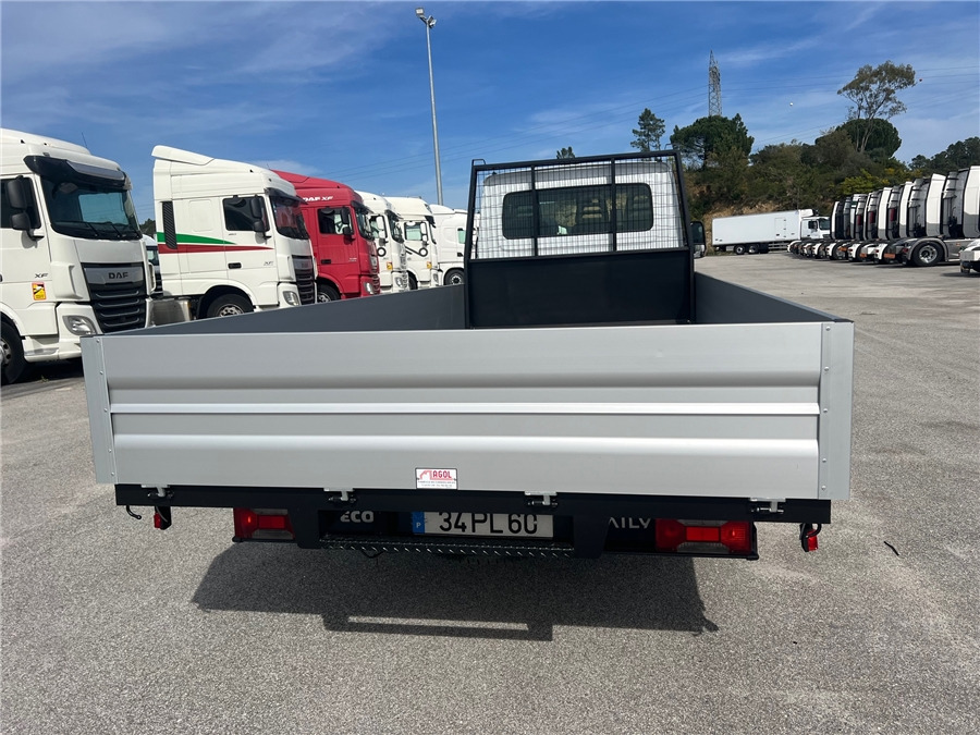 Iveco 35C17 - Fourgon plateau: photos 5 Iveco 35C17 - Fourgon plateau: photos 5