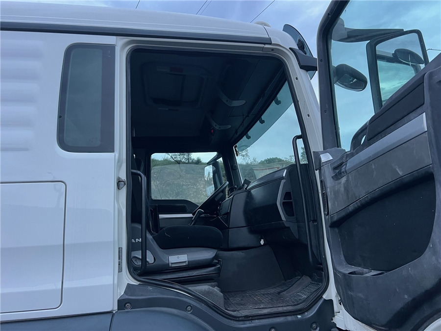 Châssis cabine MAN TGS 28.360 BL E5: photos 7