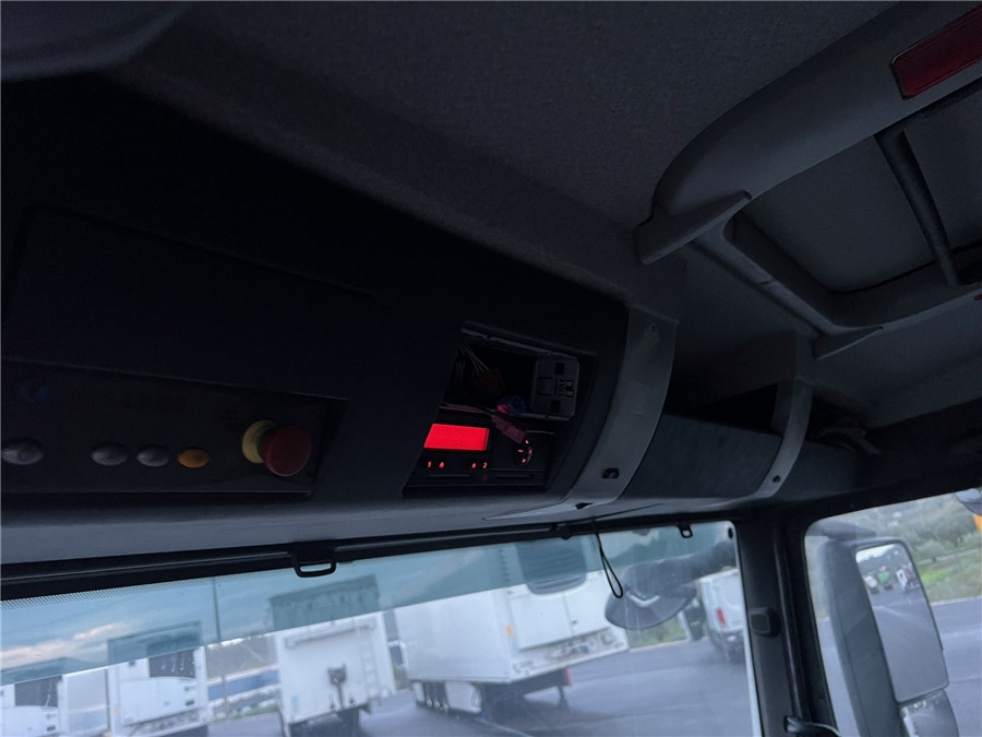 Châssis cabine MAN TGS 28.360 BL E5: photos 12