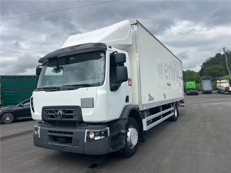 Renault D 19 - Camion fourgon: photos 1 Renault D 19 - Camion fourgon: photos 1