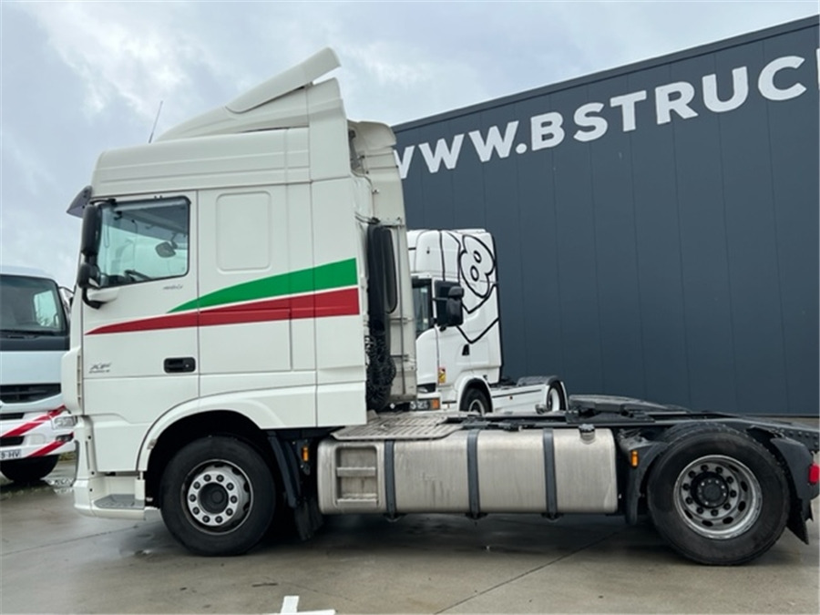 DAF XF 460 - Tracteur routier: photos 3 DAF XF 460 - Tracteur routier: photos 3