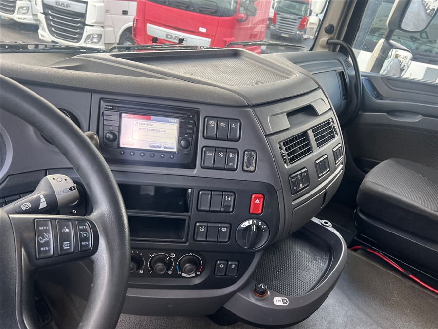 Tracteur routier DAF XF 510: photos 10