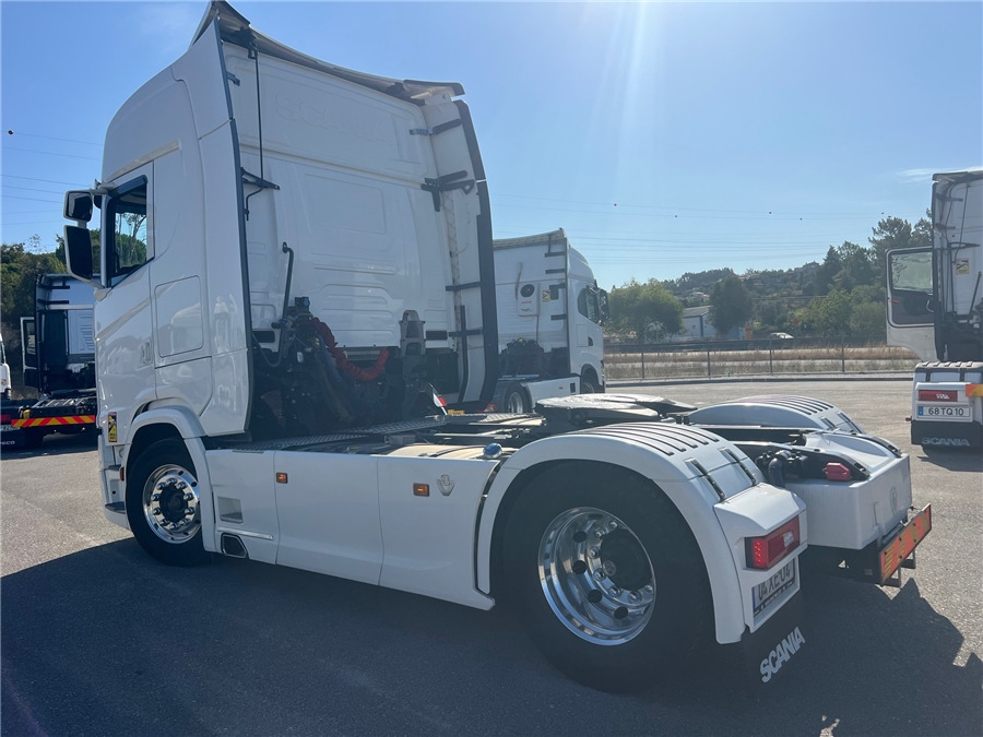 Scania S580 /V8 FULL AIR / RETARDER - Tracteur routier: photos 5 Scania S580 /V8 FULL AIR / RETARDER - Tracteur routier: photos 5
