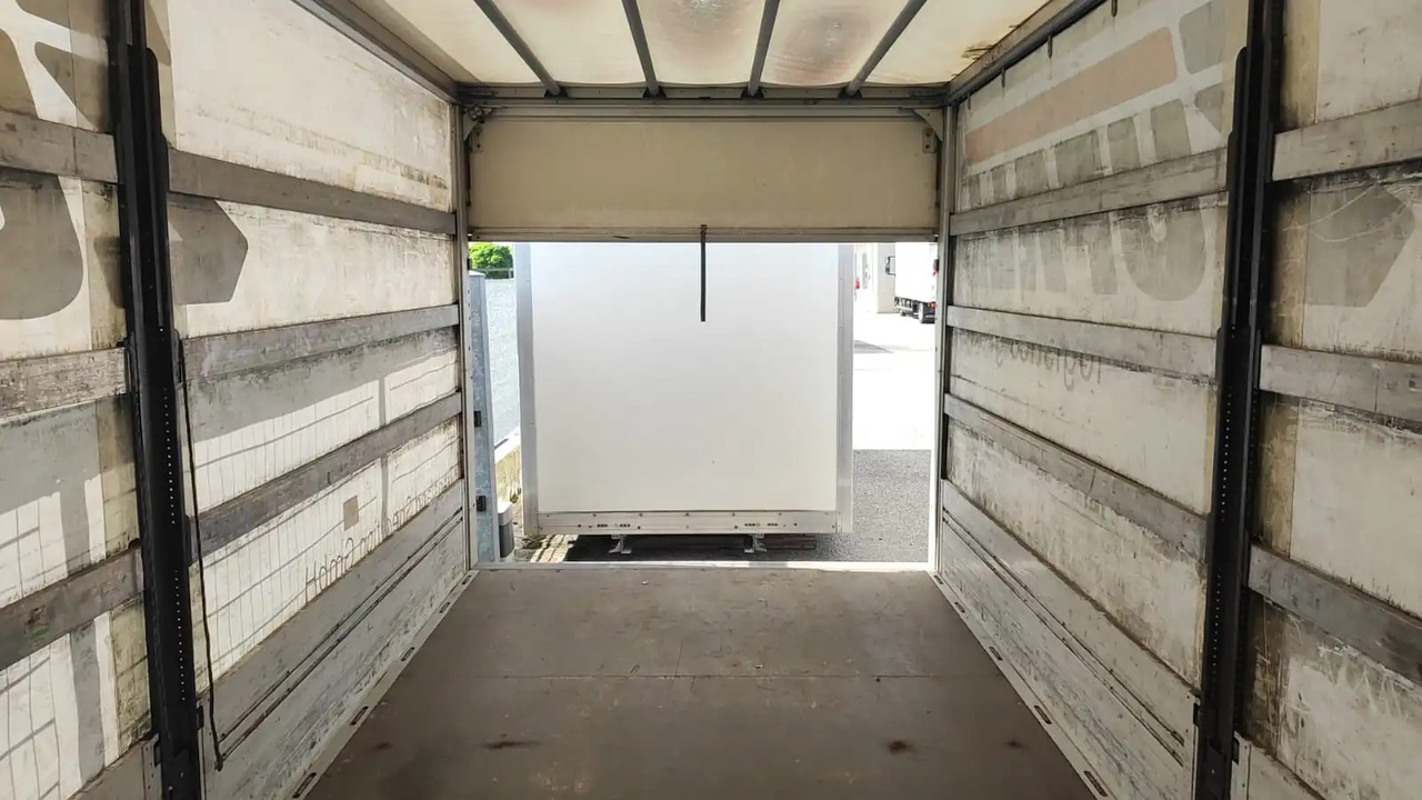 CENTINA ALLESTIMENTO A TERRA USATO - Carrosserie bâchee: photos 3 CENTINA ALLESTIMENTO A TERRA USATO - Carrosserie bâchee: photos 3