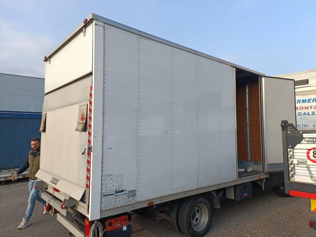 FURGONATO BOX - Carrosserie fourgon: photos 2 FURGONATO BOX - Carrosserie fourgon: photos 2