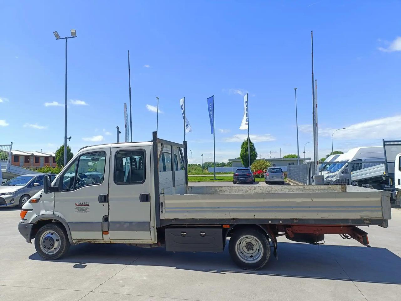 IVECO DAILY 35C11 - Fourgon plateau: photos 3 IVECO DAILY 35C11 - Fourgon plateau: photos 3