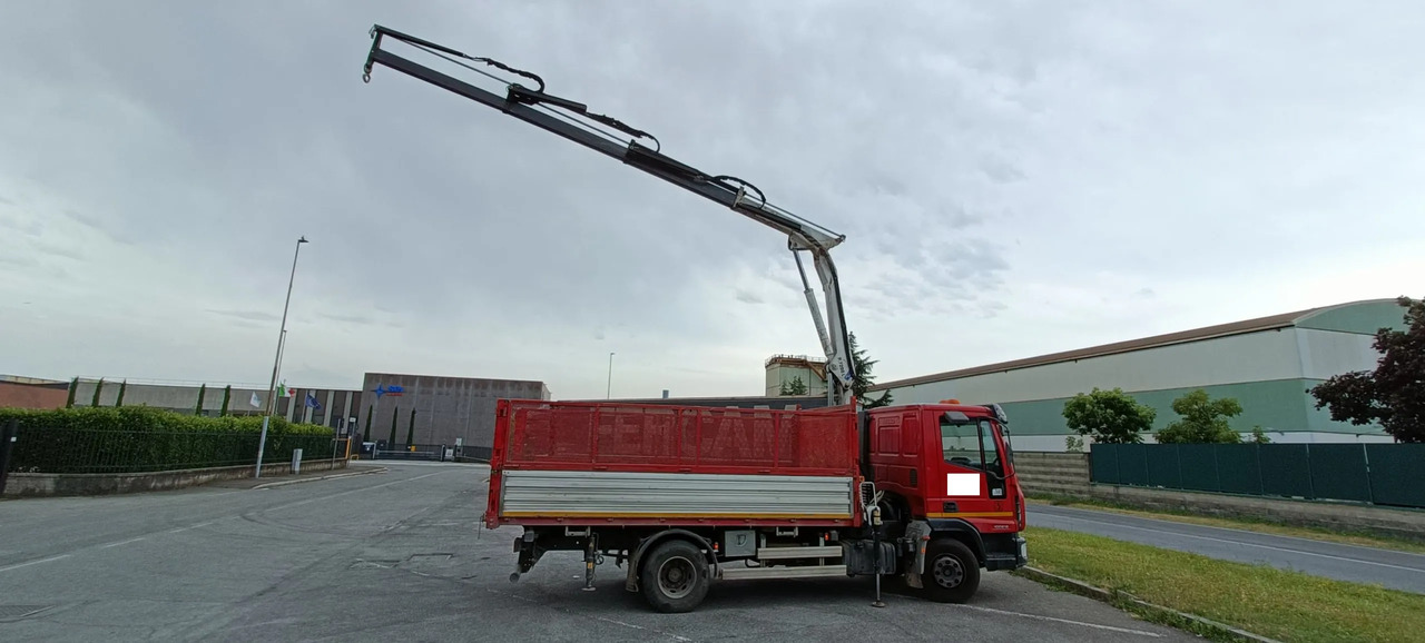 IVECO EUROCARGO 100E18 RIBALTABILE CON GRU - Camion benne: photos 1 IVECO EUROCARGO 100E18 RIBALTABILE CON GRU - Camion benne: photos 1
