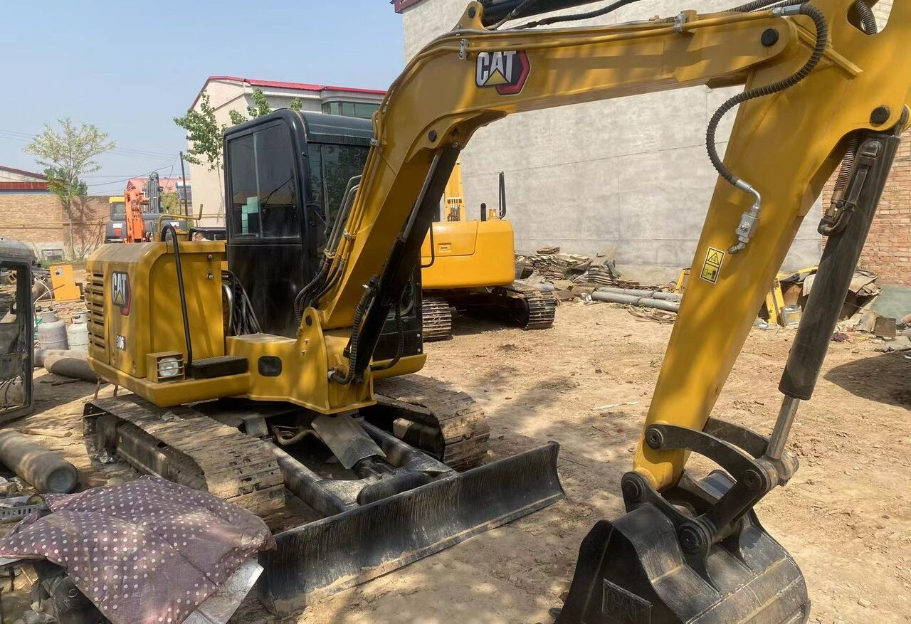 Caterpillar 306D - Mini pelle: photos 1 Caterpillar 306D - Mini pelle: photos 1