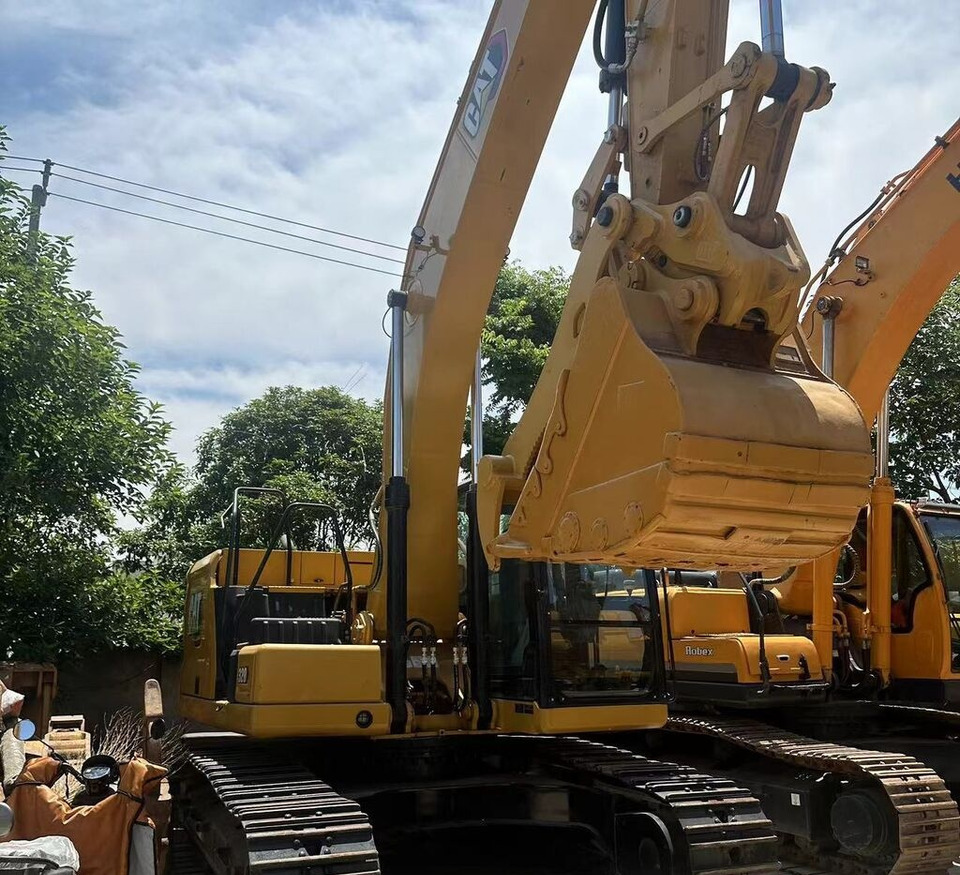 Caterpillar 320GC - Pelle sur chenille: photos 5 Caterpillar 320GC - Pelle sur chenille: photos 5