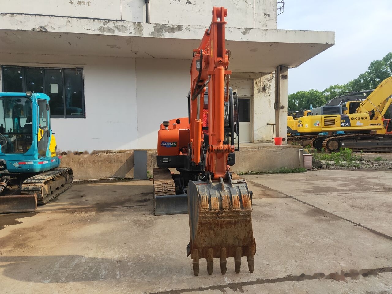 Doosan DH55 - Mini pelle: photos 1 Doosan DH55 - Mini pelle: photos 1