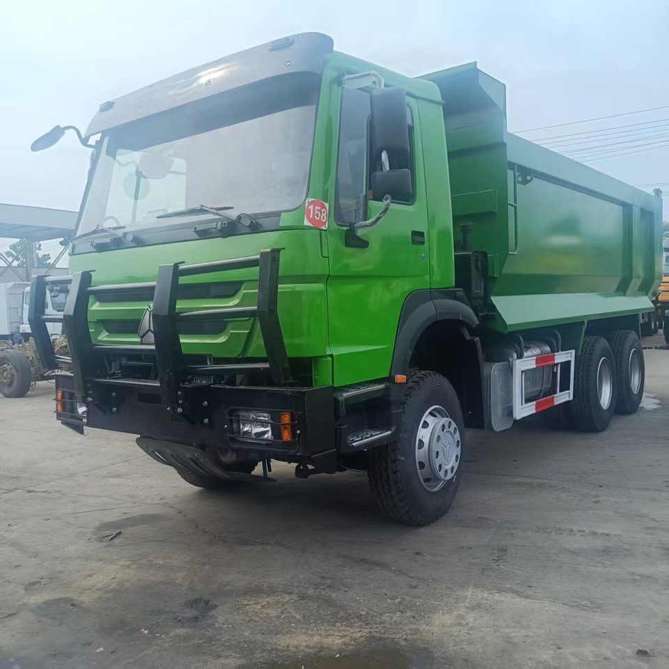 HOWO 371 6X4 - Camion benne: photos 3 HOWO 371 6X4 - Camion benne: photos 3