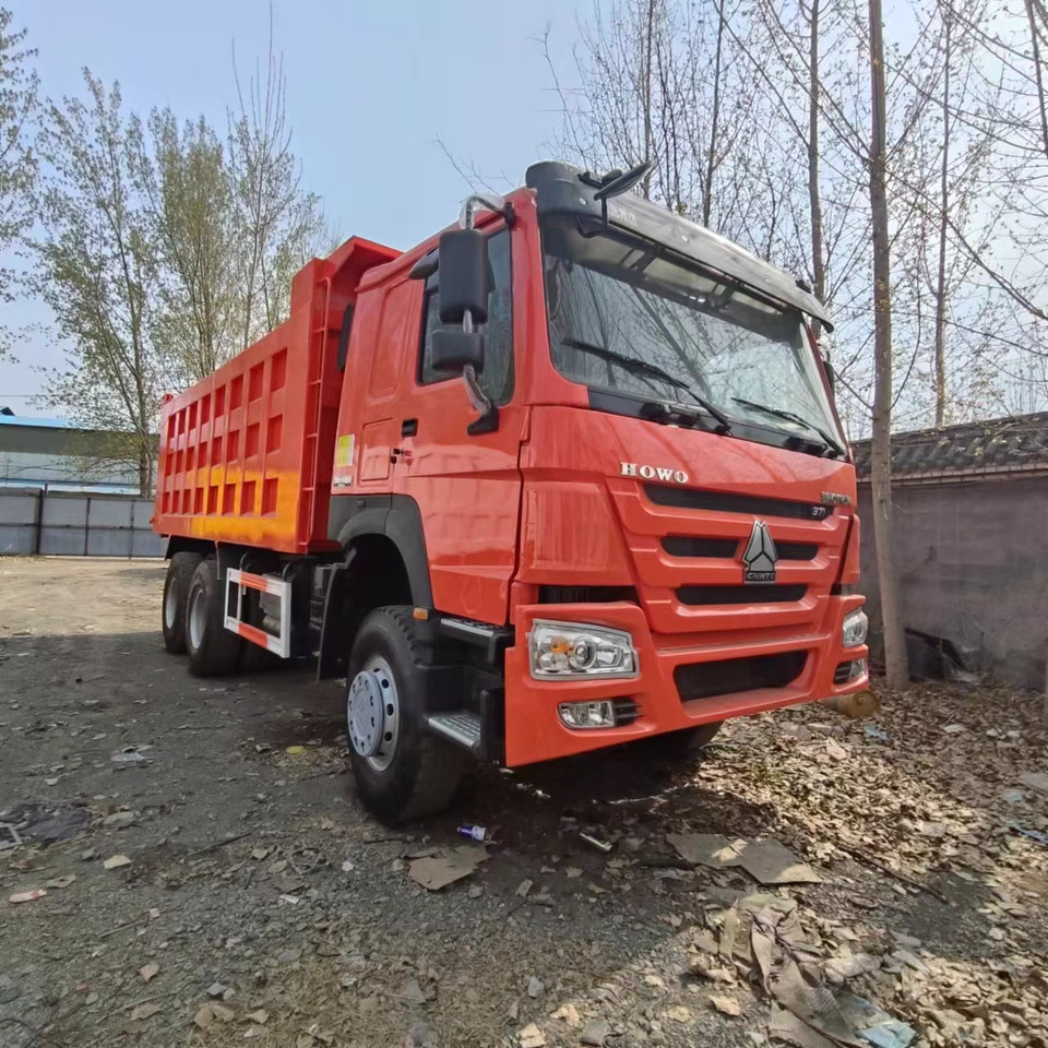 HOWO 371 6X4 - Camion benne: photos 1 HOWO 371 6X4 - Camion benne: photos 1