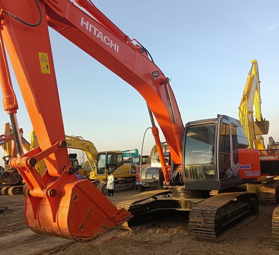 Hitachi ZX240 - Pelle sur chenille: photos 4 Hitachi ZX240 - Pelle sur chenille: photos 4