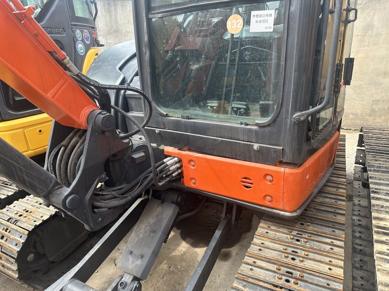 Hitachi ZX50U-2 - Mini pelle: photos 5 Hitachi ZX50U-2 - Mini pelle: photos 5