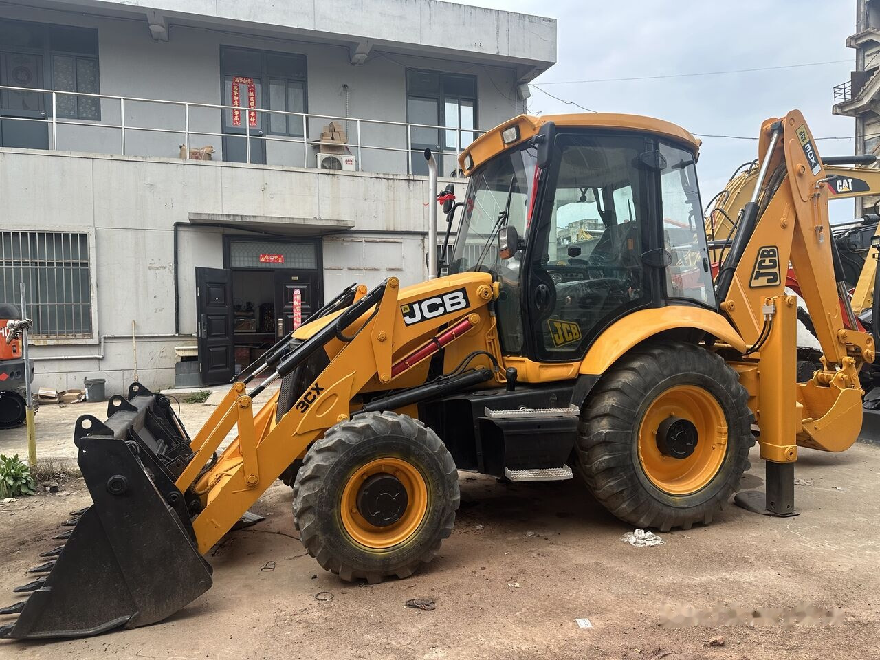 JCB 3CX - Tractopelle: photos 4 JCB 3CX - Tractopelle: photos 4